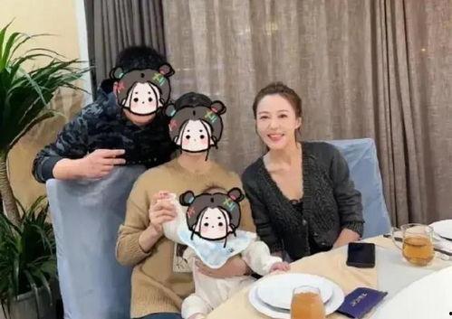 娱乐吃瓜女孩,揭秘吃瓜女孩的欢乐盛宴